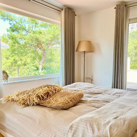 Villa Storm - Very Stylish Villa W/Pool & Garden In Gocek Hills Fethiye Bagian luar foto